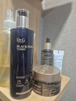 블랙 스네일 프레스티지 4종 세트 (토너+에멀전+앰플+크림)