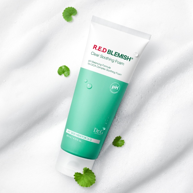 [1+1+1] 약산성 레드 블레미쉬 클리어 수딩 폼 150mL 썸네일 이미지
